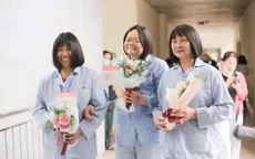 Trao món quà thân tình tới các nữ bệnh nhân ung thư vú nhân ngày 20/10