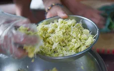 Những gánh cốm “chở” mùa thu Hà Nội