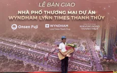 Tưng bừng bàn giao nhà phố thương mại Wyndham Thanh Thủy