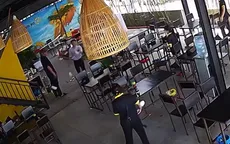 Tạm đình chỉ công tác phó phòng trong clip ném tiền tung tóe tại quán ăn
