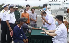 Đưa 4 ngư dân Bình Định bị nạn ở Trường Sa vào bờ an toàn