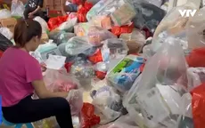 ''Ma trận'' hàng giả, hàng nhái Chanel, LV... bán mọi lúc, mọi nơi