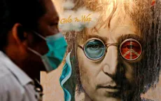 Cây đàn guitar bị đập vỡ của Kurt Cobain và kính của John Lennon được đấu giá