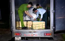 Bạc Liêu: Phát hiện nhiều phương tiện vận chuyển tôm chứa tạp chất