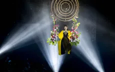 Sao Mai Lương Nguyệt Anh biến hóa trong liveshow đầu tiên