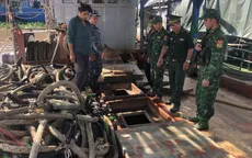 Tạm giữ tàu cá chở 18.000 lít dầu DO không rõ nguồn gốc trên vùng biển Tây Nam