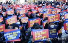 Đình công lớn của nhân viên tàu điện ngầm Seoul, Hàn Quốc