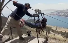 Trượt zipline qua hồ nước cao nhất thế giới