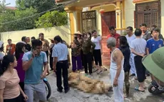 Khởi tố vụ án 3 con gái đổ xăng đốt nhà mẹ đẻ