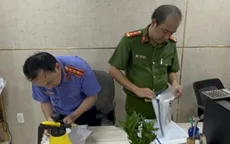 Khởi tố vụ buôn lậu tại Công ty Xăng dầu Phúc Thọ