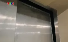Khu nhà ở công nhân: Thang máy hỏng thời gian dài gây phiền toái cho người dân