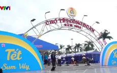 Tết sớm với người lao động khó khăn