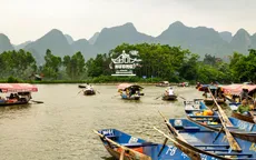 Khai hội chùa Hương vào mùng 6 Tết Quý Mão