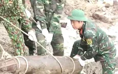 Tháo gỡ thành công quả bom nặng 250kg