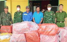 Bộ đội Biên phòng Long An bắt giữ 850 kg pháo lậu