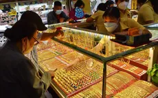 Giá vàng lao dốc