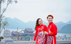 MC Hồng Phúc cùng vợ diện áo dài đi khắp Việt Nam