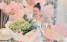 Mỹ Tâm tặng quà fan, nhiều sao Việt tưng bừng khoe quà Lễ Tình nhân 14/2
