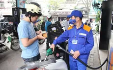 Nhiều giải pháp được cân nhắc để bình ổn giá xăng dầu