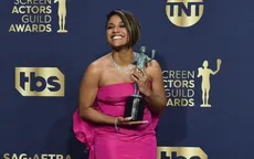Ariana DeBose - Nữ diễn viên Latina đầu tiên chiến thắng SAG Awards: "Cửa đang mở"