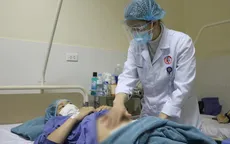 Chuẩn bị mổ đẻ, sản phụ đột ngột ngừng tim, ngừng thở