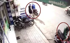 Dàn cảnh hỏi đường, trộm xe máy của sinh viên