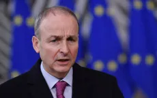 Thủ tướng Ireland dương tính với COVID-19 một ngày trước cuộc gặp Tổng thống Mỹ