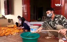 Người dân tại Ba Vì mòn mỏi chờ nước sạch