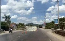 Hai xe đầu kéo va chạm, khối đá gần 10 tấn văng ra giữa đường