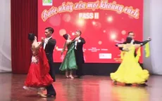 Người khiếm thị tự tin xóa khoảng cách qua những bước nhảy