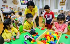 1 tuần đi học lại, nhiều trẻ mầm non vẫn khó khăn để hòa nhập