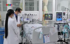 Bác sĩ tận tâm vì sức khỏe người bệnh