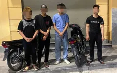 Ngăn chặn đoàn đua xe sau trận giao hữu của U23 Việt Nam