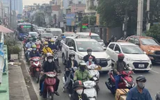 Ùn tắc giao thông tại TP Hồ Chí Minh trước kỳ nghỉ lễ