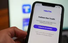 Lượt tải mạng xã hội Truth Social của ông Trump vượt TikTok và Twitter trên App Store