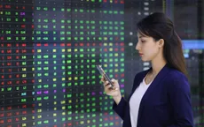Thị trường hồi phục, VN-Index về sát mốc tham chiếu