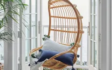 Những kiểu xích đu đẹp trang trí cho hiên nhà thêm xinh