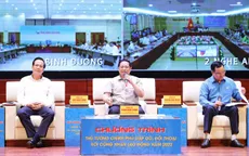 Thủ tướng đối thoại với công nhân: Sẽ giảm dần thời gian đóng BHXH, có thể còn 10 năm