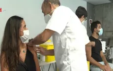 Tây Ban Nha tiêm vaccine mũi 4 cho toàn dân