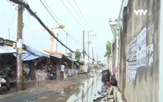 Công trình xây dựng xả bùn đất làm tắc cống, ngập đường