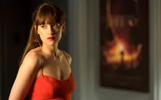 Dakota Johnson thừa nhận "50 sắc thái" là bộ phim "quá tâm thần"