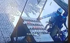 Camera ghi hình 2 thanh niên trộm vé số bị dân truy bắt