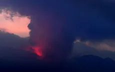 Núi lửa Sakurajima phun trào, Nhật Bản kích hoạt cảnh báo mức cao nhất
