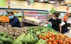 Giá xăng giảm, giá hàng hóa vẫn “án binh bất động”