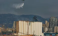 Lebanon: Kho chứa ngũ cốc sụp đổ tại cảng Beirut sau trận hỏa hoạn kéo dài nhiều tuần