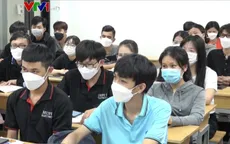 Nhiều trường tăng học phí, thí sinh chuyển hướng, điều chỉnh nguyện vọng