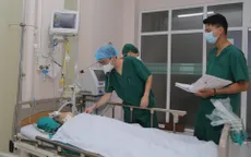 Cứu sống bệnh nhân cao tuổi bị sốc nhiễm khuẩn nặng, thủng tạng rỗng