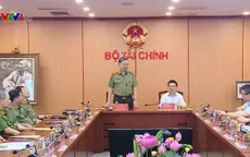Liên Bộ phối hợp chống vi phạm về thuế, hải quan, chứng khoán