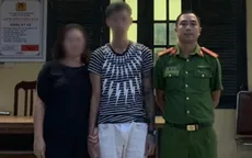 Kịp thời cứu nam thanh niên định nhảy cầu Thăng Long tự tử