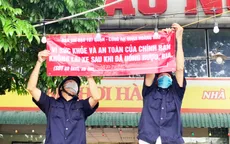 Hà Nội: Lập tổ ''xe ôm'' miễn phí đưa khách say về nhà